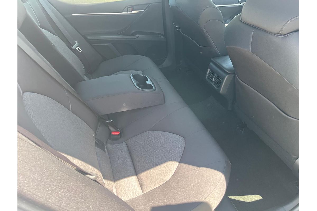 2021 Toyota Camry Ascent AXVH70R