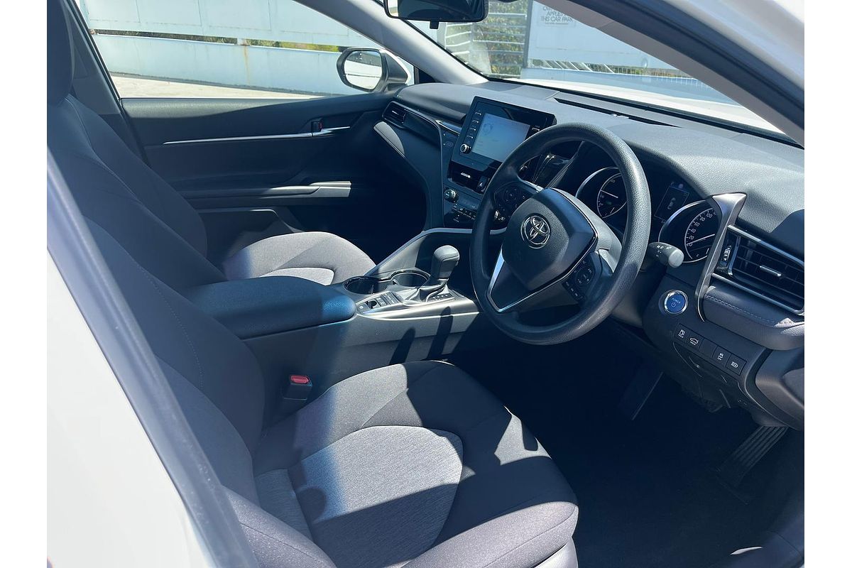 2021 Toyota Camry Ascent AXVH70R