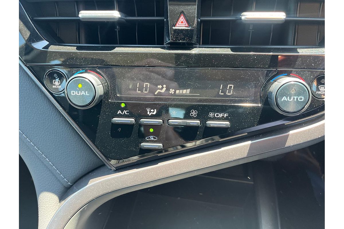 2021 Toyota Camry Ascent AXVH70R