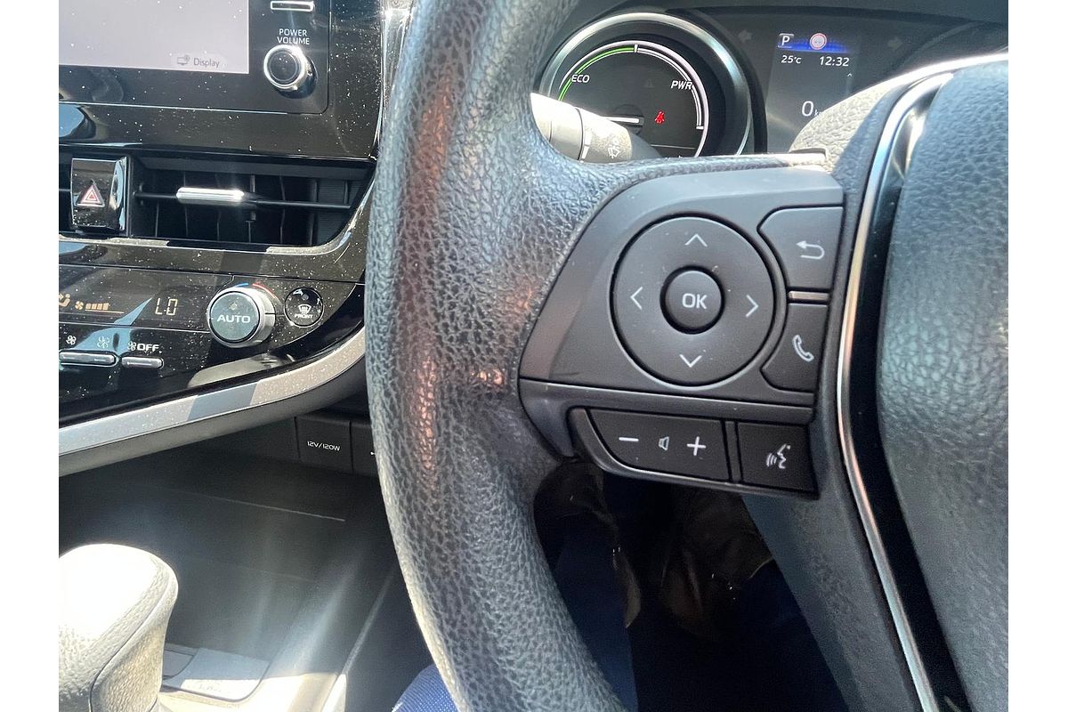 2021 Toyota Camry Ascent AXVH70R