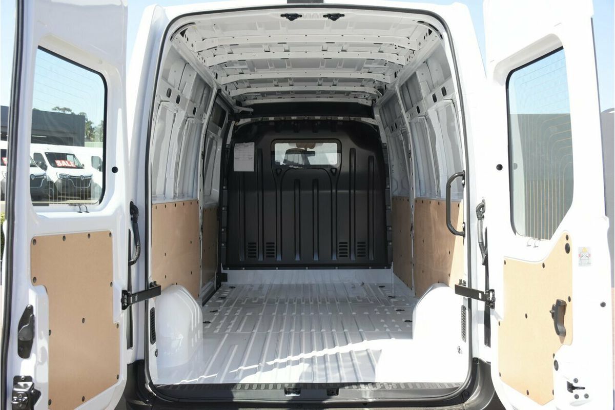 2025 Renault Master Pro 110kW X62 Phase 2