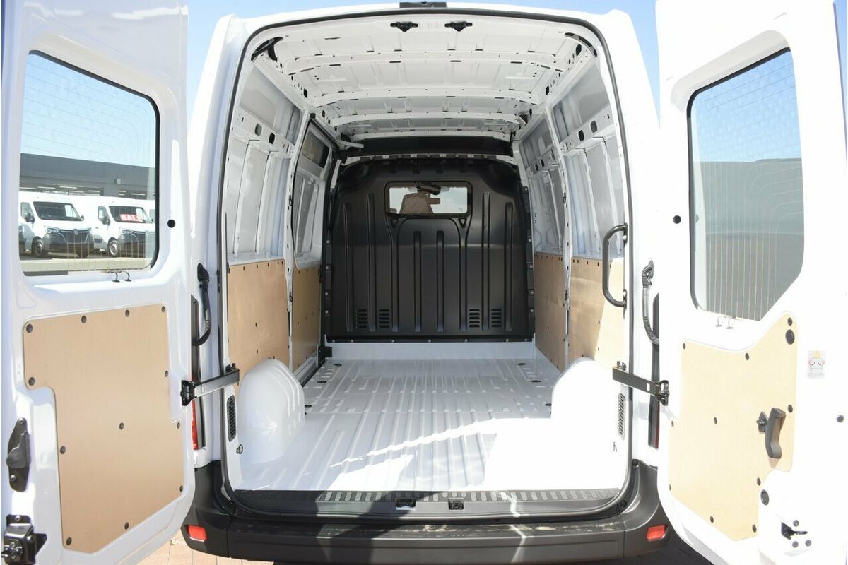2024 Renault Master Pro 110kW X62 Phase 2