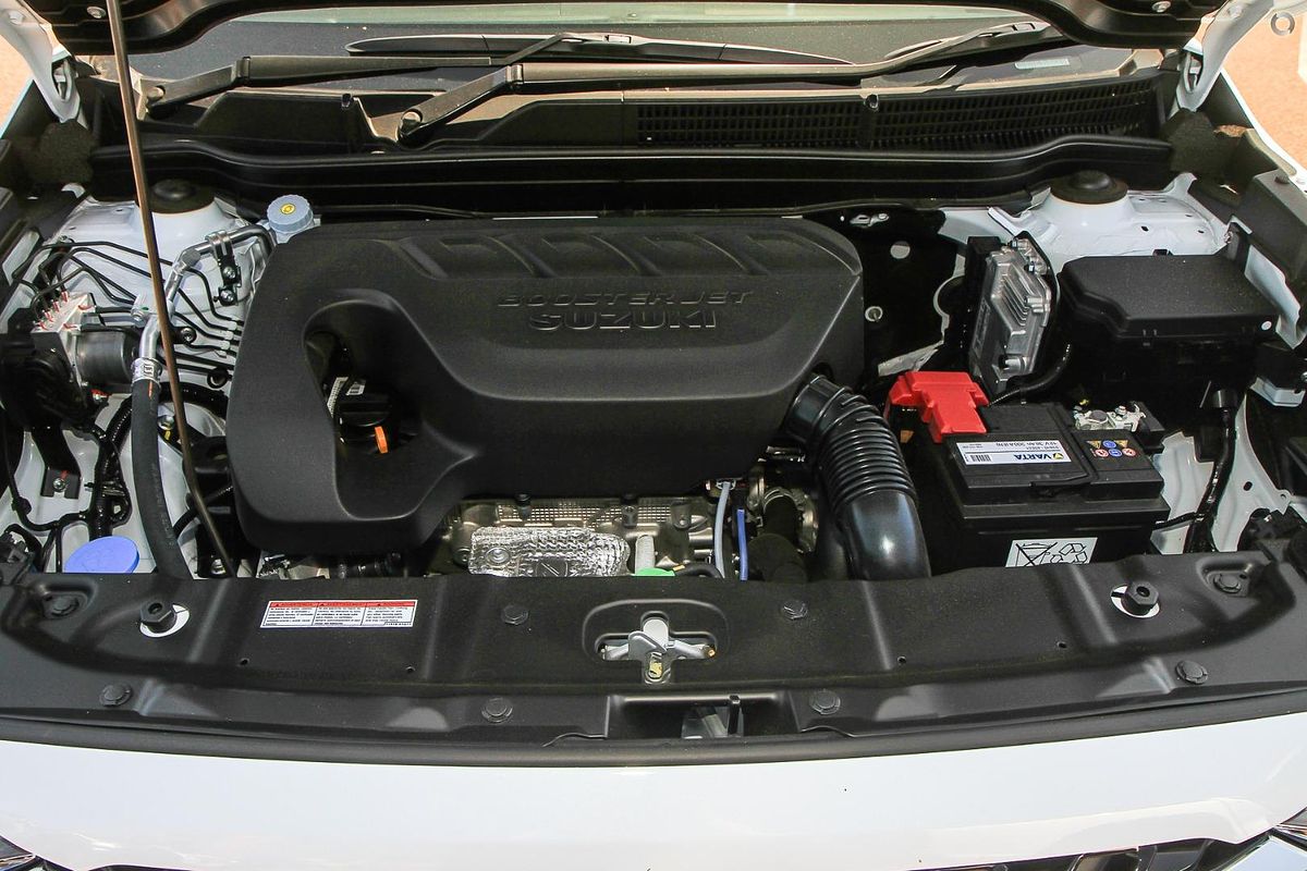2023 Suzuki S-Cross Plus JYB