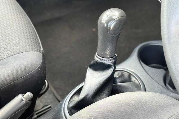 2012 Nissan MICRA ST K13