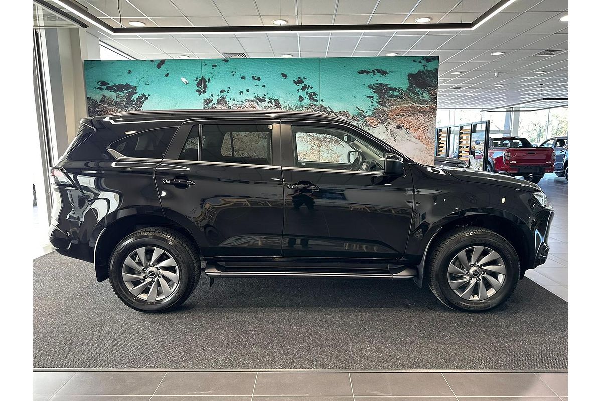 2023 Isuzu MU-X LS-U