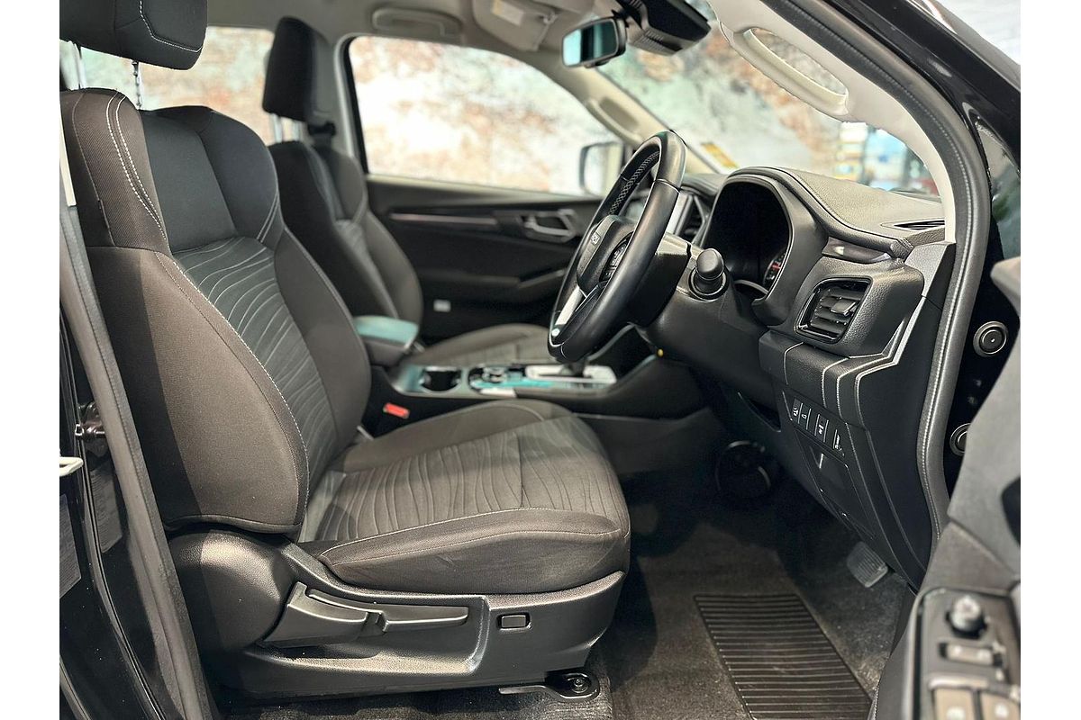 2023 Isuzu MU-X LS-U
