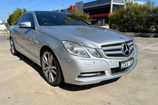 2012 Mercedes-Benz E-Class E250 BlueEFFICIENCY Avantgarde C207