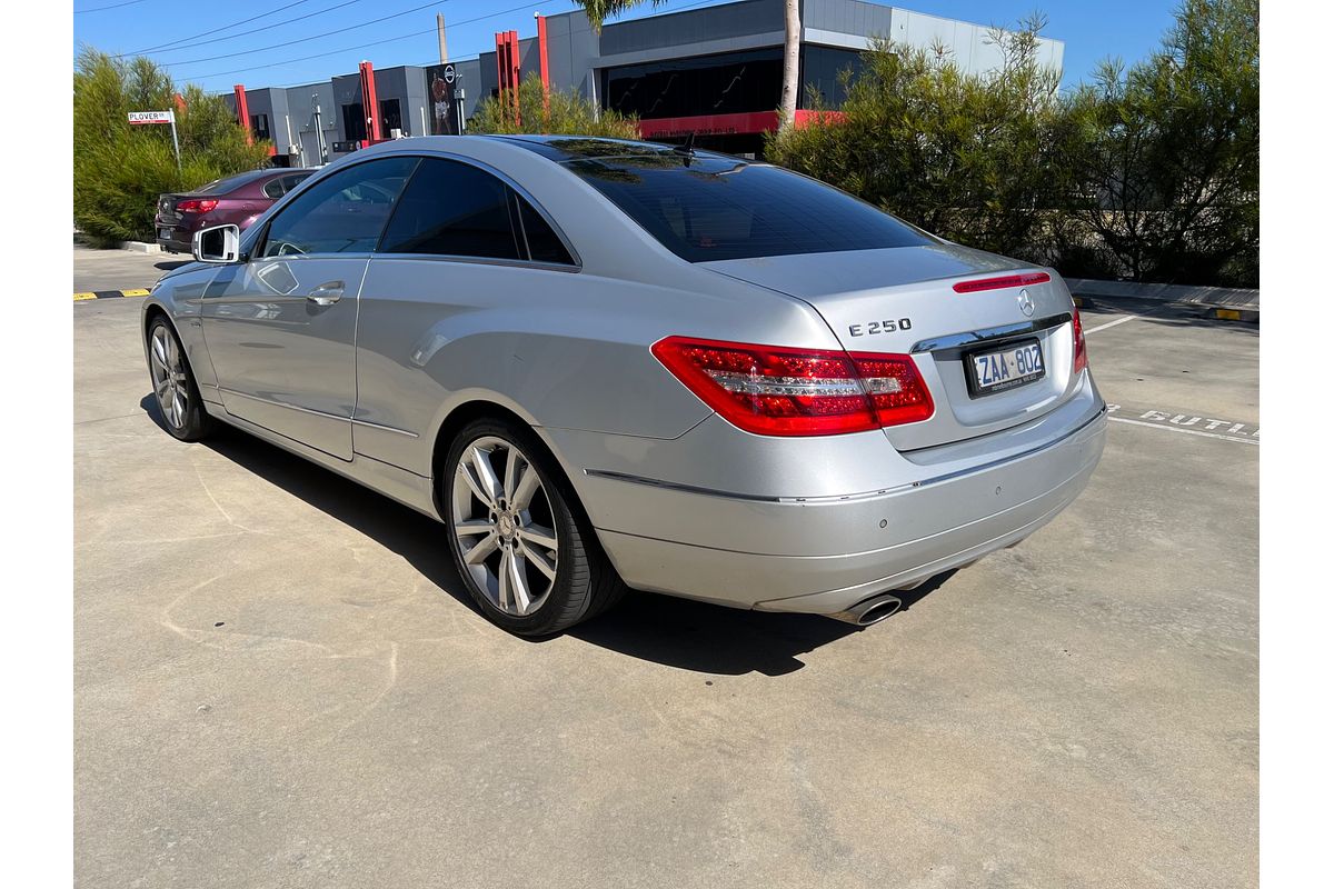 2012 Mercedes-Benz E-Class E250 BlueEFFICIENCY Avantgarde C207