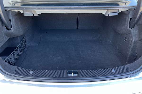 2012 Mercedes-Benz E-Class E250 BlueEFFICIENCY Avantgarde C207