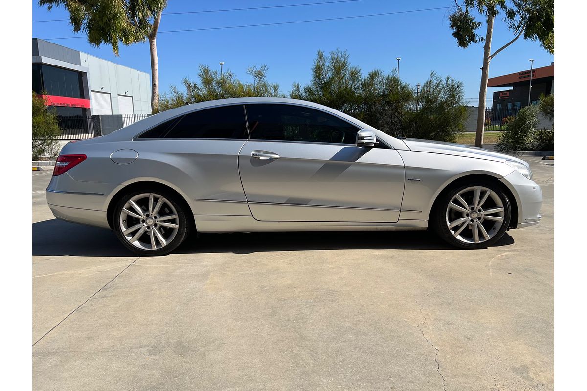 2012 Mercedes-Benz E-Class E250 BlueEFFICIENCY Avantgarde C207