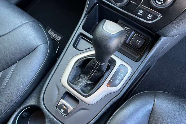 2015 Jeep Cherokee Sport KL