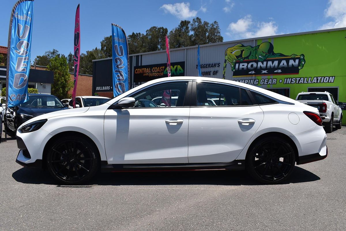 2024 MG MG5 Essence