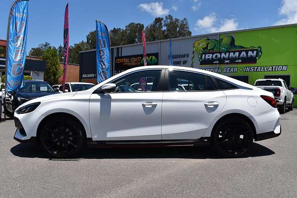 2024 MG MG5 Essence