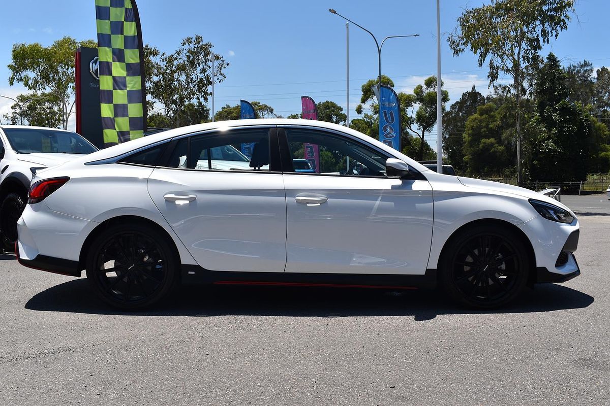 2024 MG MG5 Essence