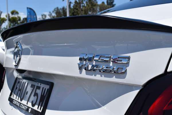 2024 MG MG5 Essence