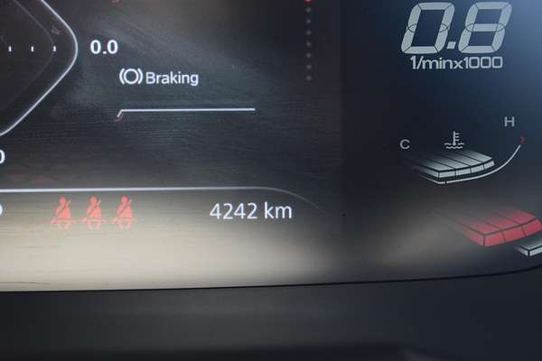2024 MG MG5 Essence
