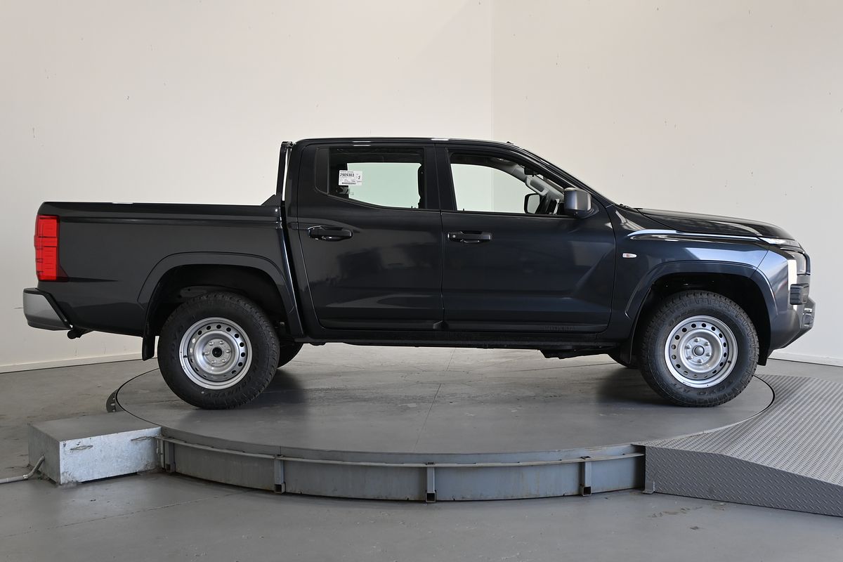 2024 Mitsubishi Triton GLX MV 4X4