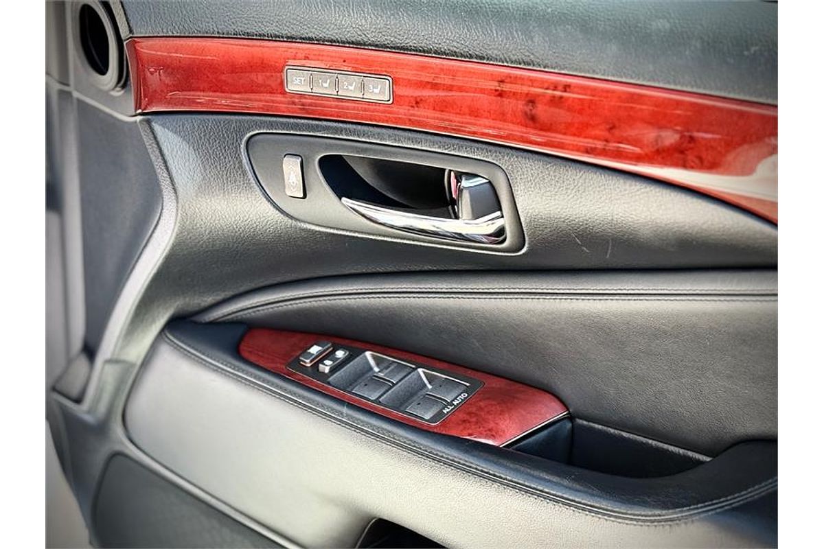 2006 Lexus LS LS460 USF40R