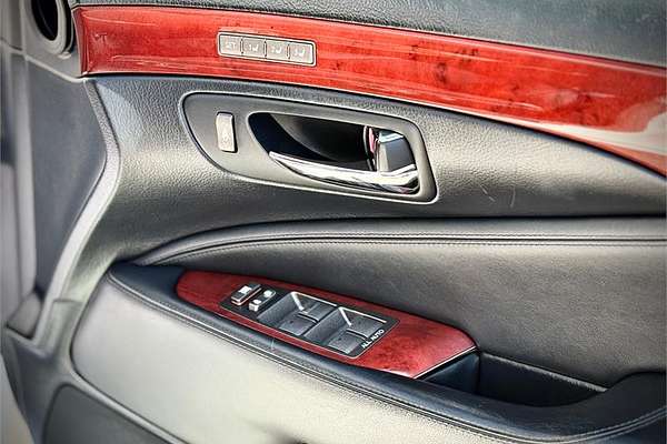 2006 Lexus LS LS460 USF40R
