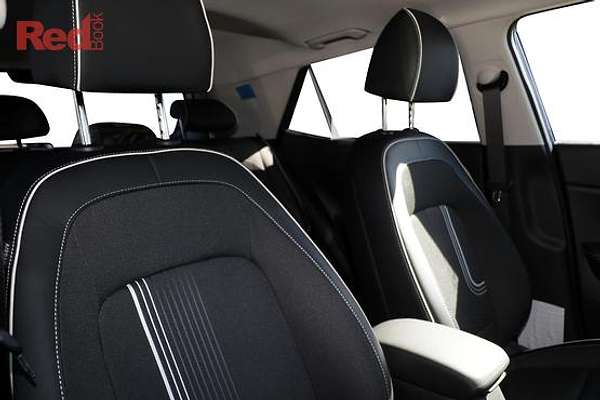 2025 Hyundai Venue Elite QX.V5