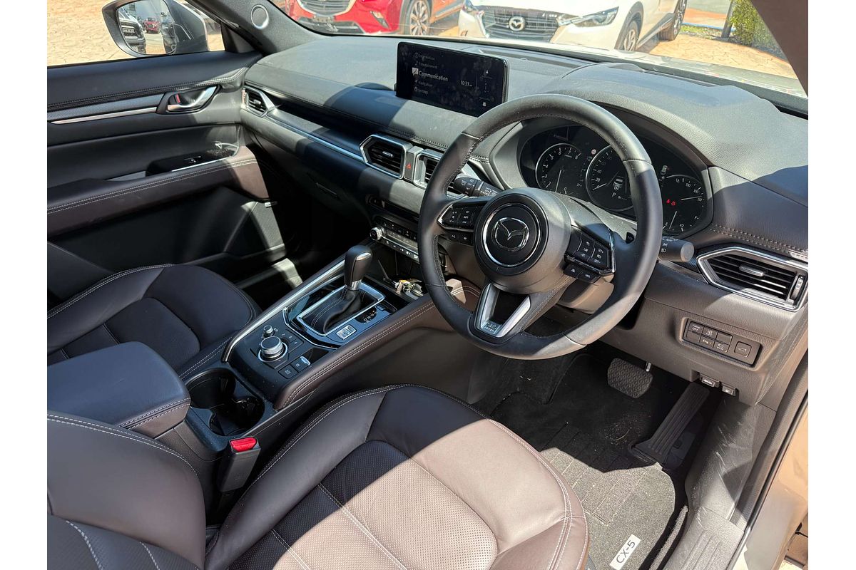2024 Mazda CX-5 G25 Akera KF Series