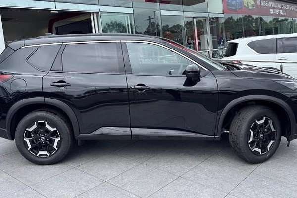 2024 Nissan X-TRAIL N-TREK T33