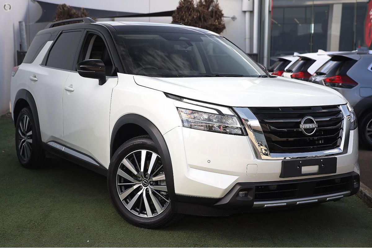 2023 Nissan Pathfinder Ti-L R53