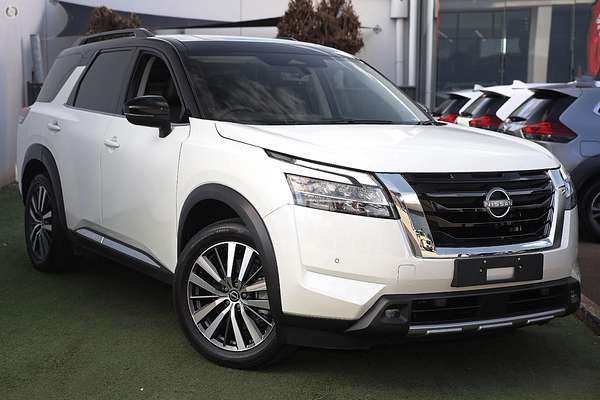 2023 Nissan Pathfinder Ti-L R53