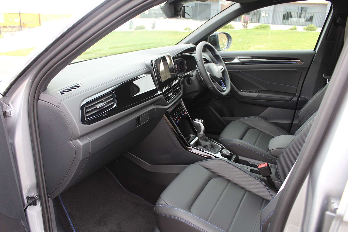 2024 Volkswagen T-Roc R D11
