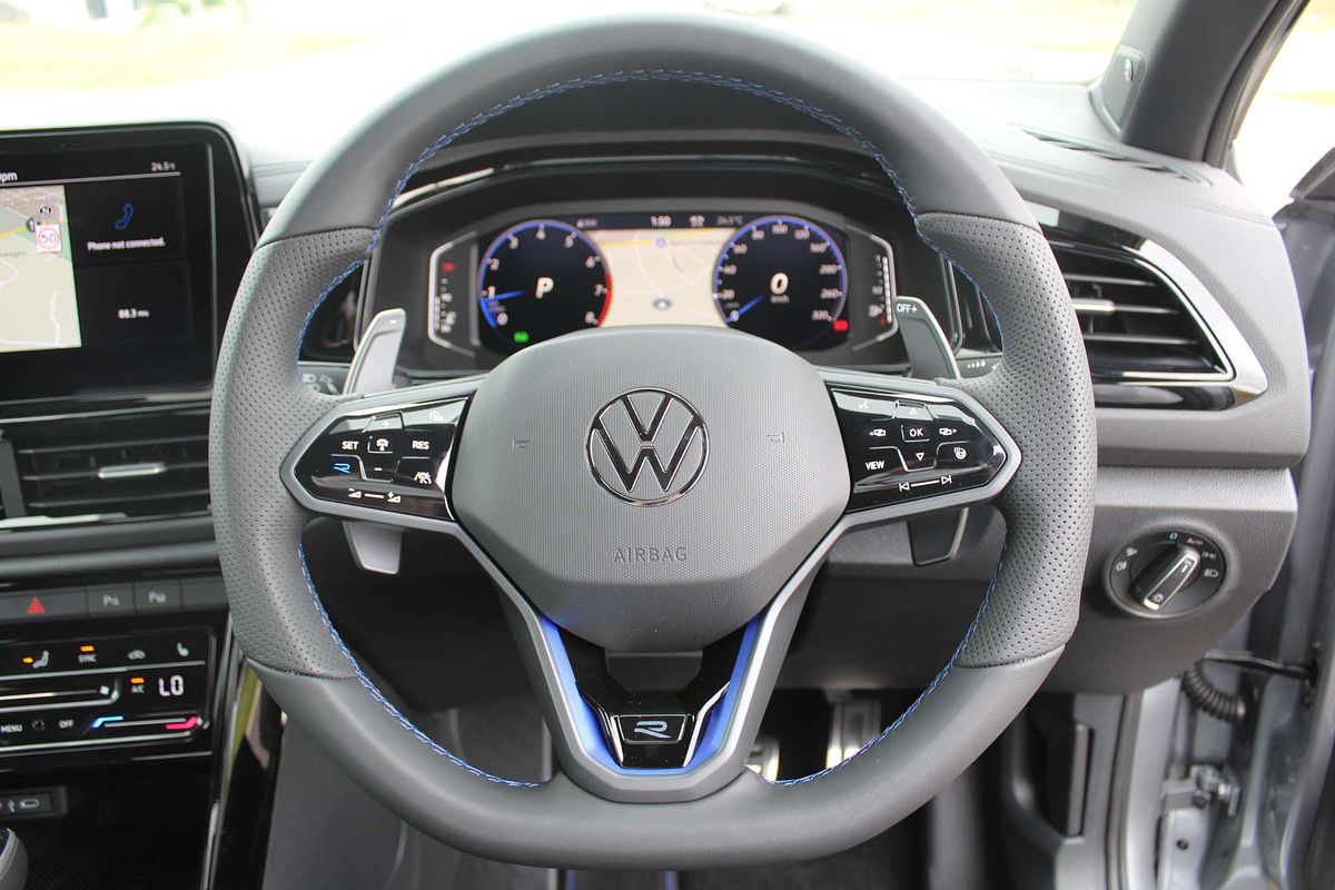 2024 Volkswagen T-Roc R D11