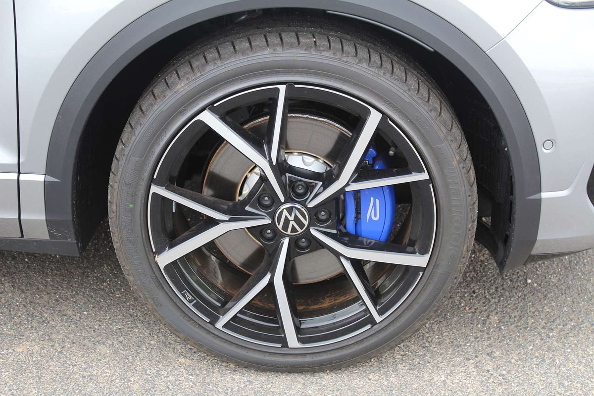 2024 Volkswagen T-Roc R D11