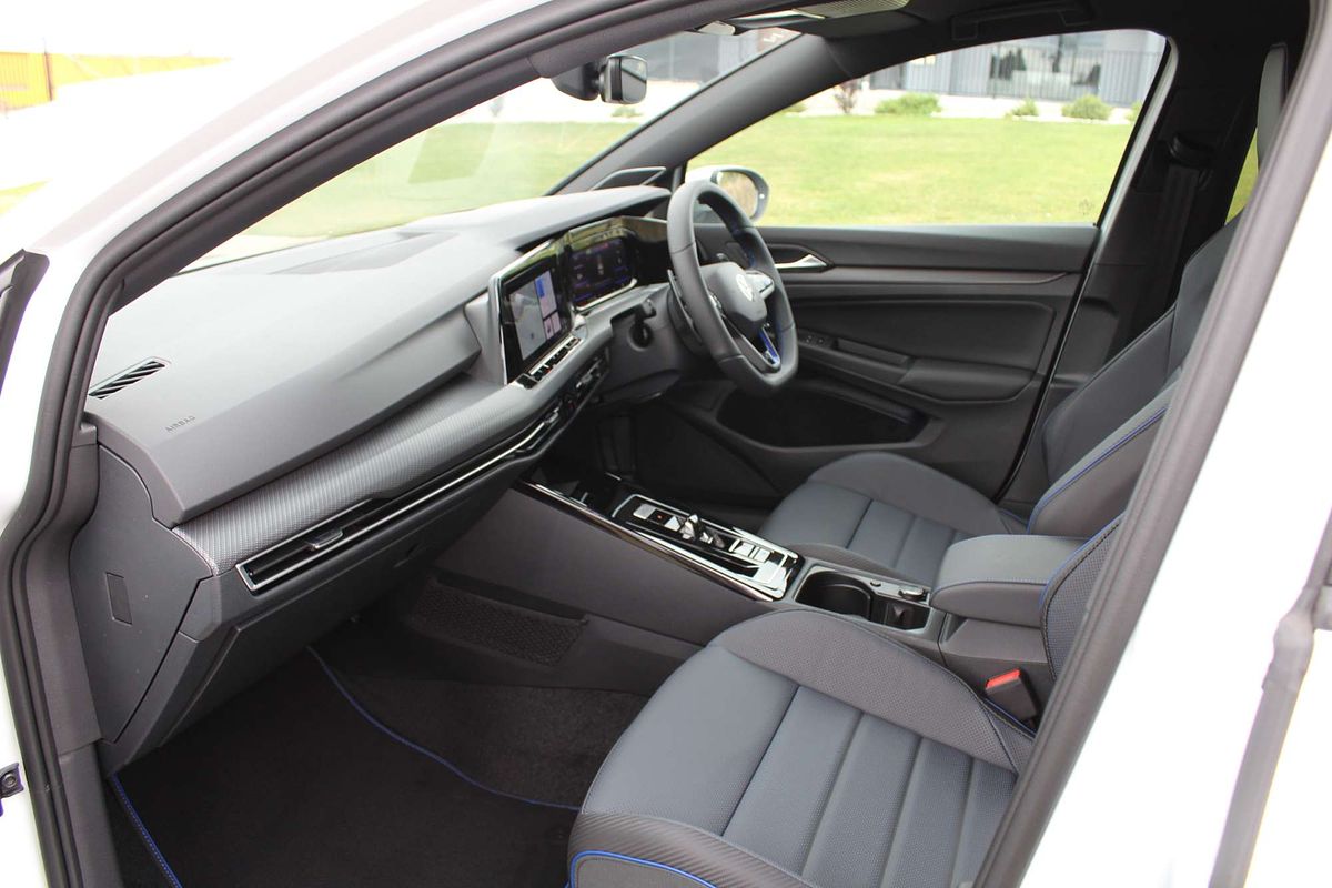2024 Volkswagen Golf R 8
