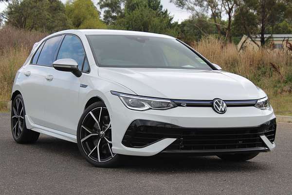 2024 Volkswagen Golf R 8