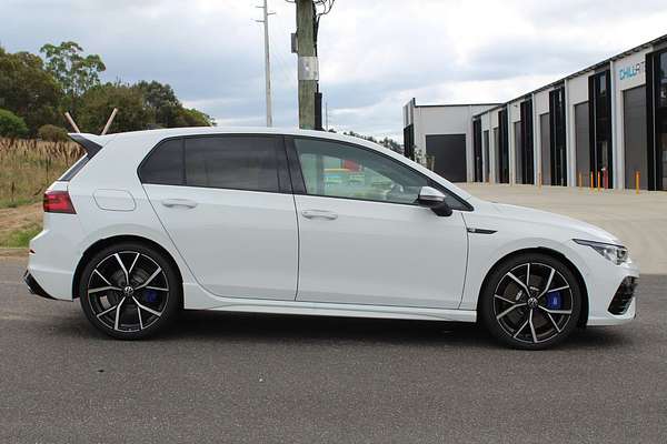 2024 Volkswagen Golf R 8