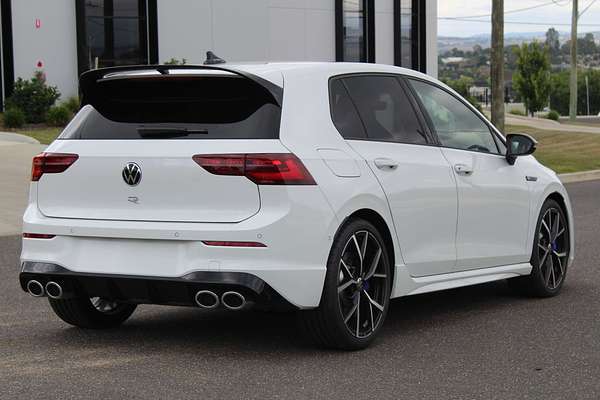 2024 Volkswagen Golf R 8