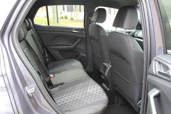 2024 Volkswagen T-Cross 85TSI R-Line D31
