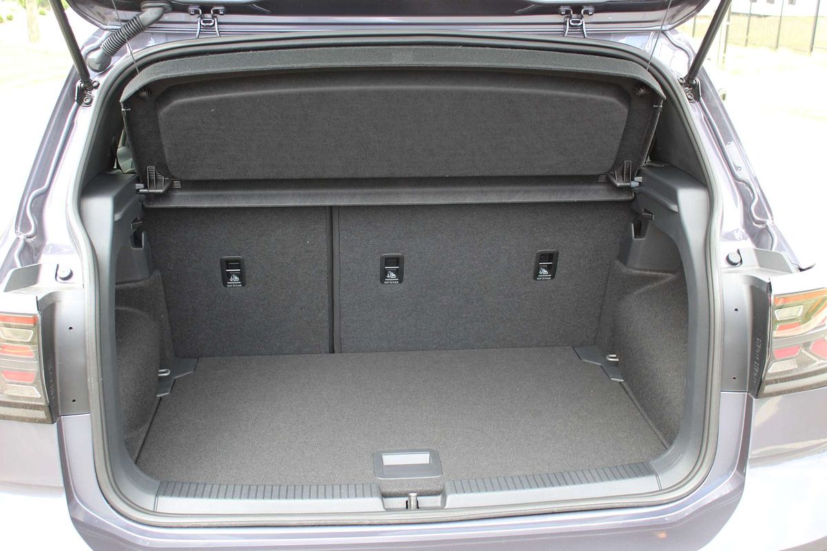 2024 Volkswagen T-Cross 85TSI R-Line D31