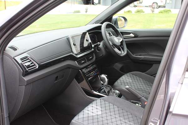 2024 Volkswagen T-Cross 85TSI R-Line D31