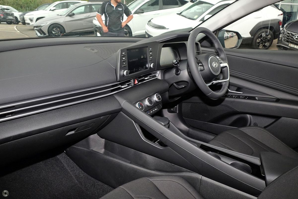 2025 Hyundai i30 CN7.V2 2WD
