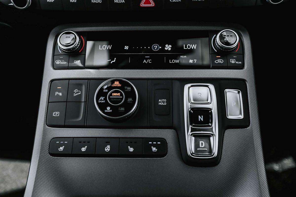 2024 Hyundai Palisade Calligraphy Black Ink LX2.V5