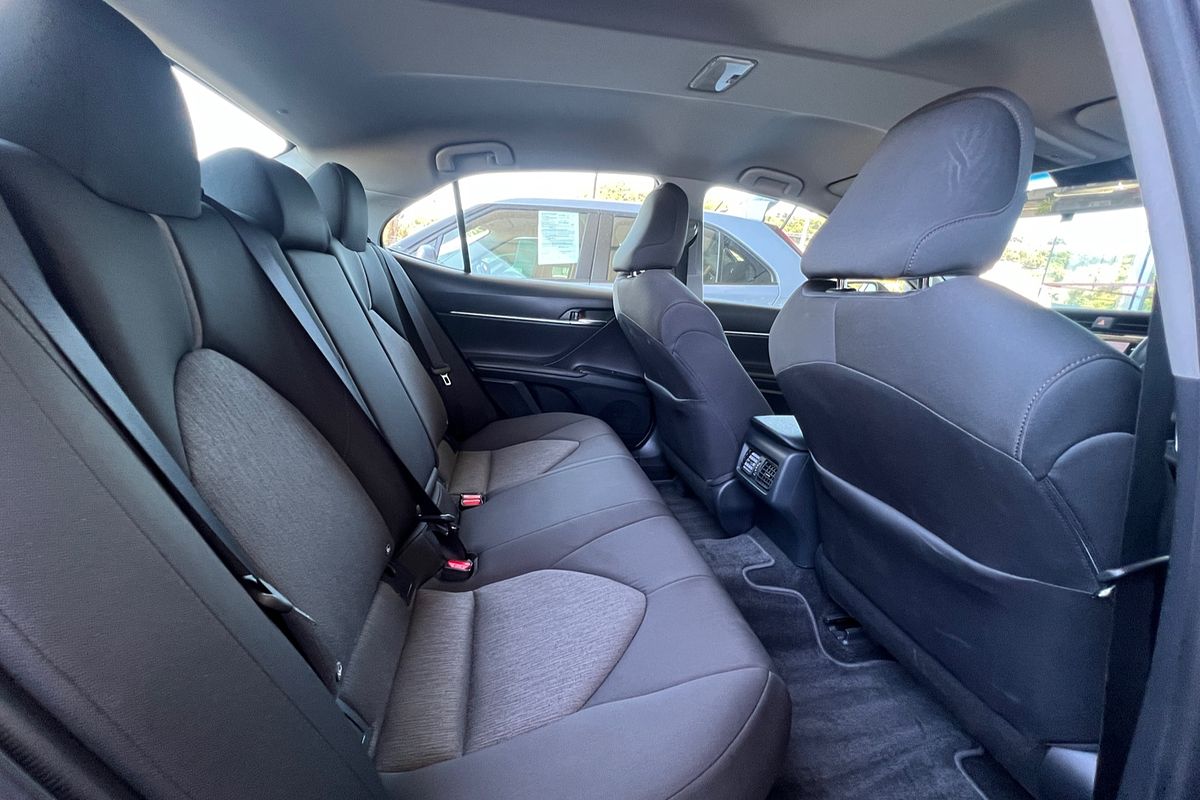 2019 Toyota Camry Ascent Sport AXVH71R