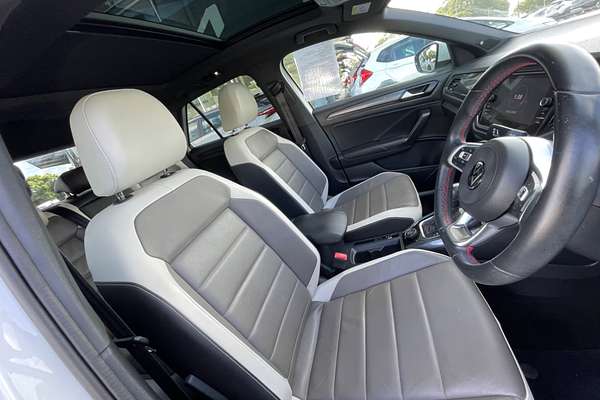 2021 Volkswagen T-Roc 140TSI Sport A11