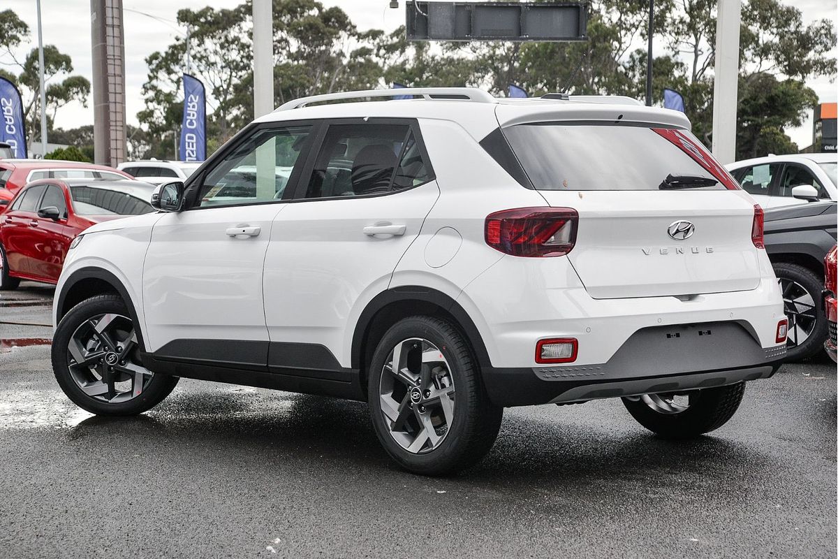 2025 Hyundai Venue Elite QX.V5