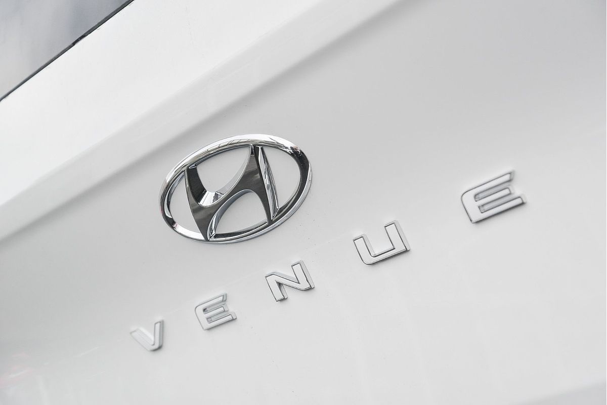 2025 Hyundai Venue Elite QX.V5