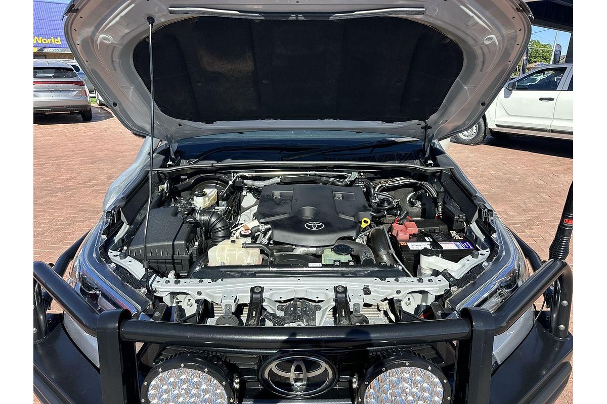2020 Toyota Hilux SR5 GUN126R 4X4