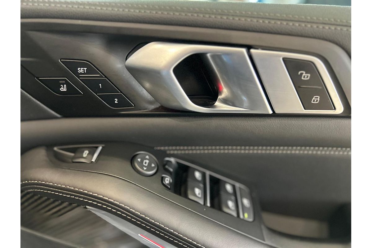 2023 BMW X5 xDrive30d M Sport G05