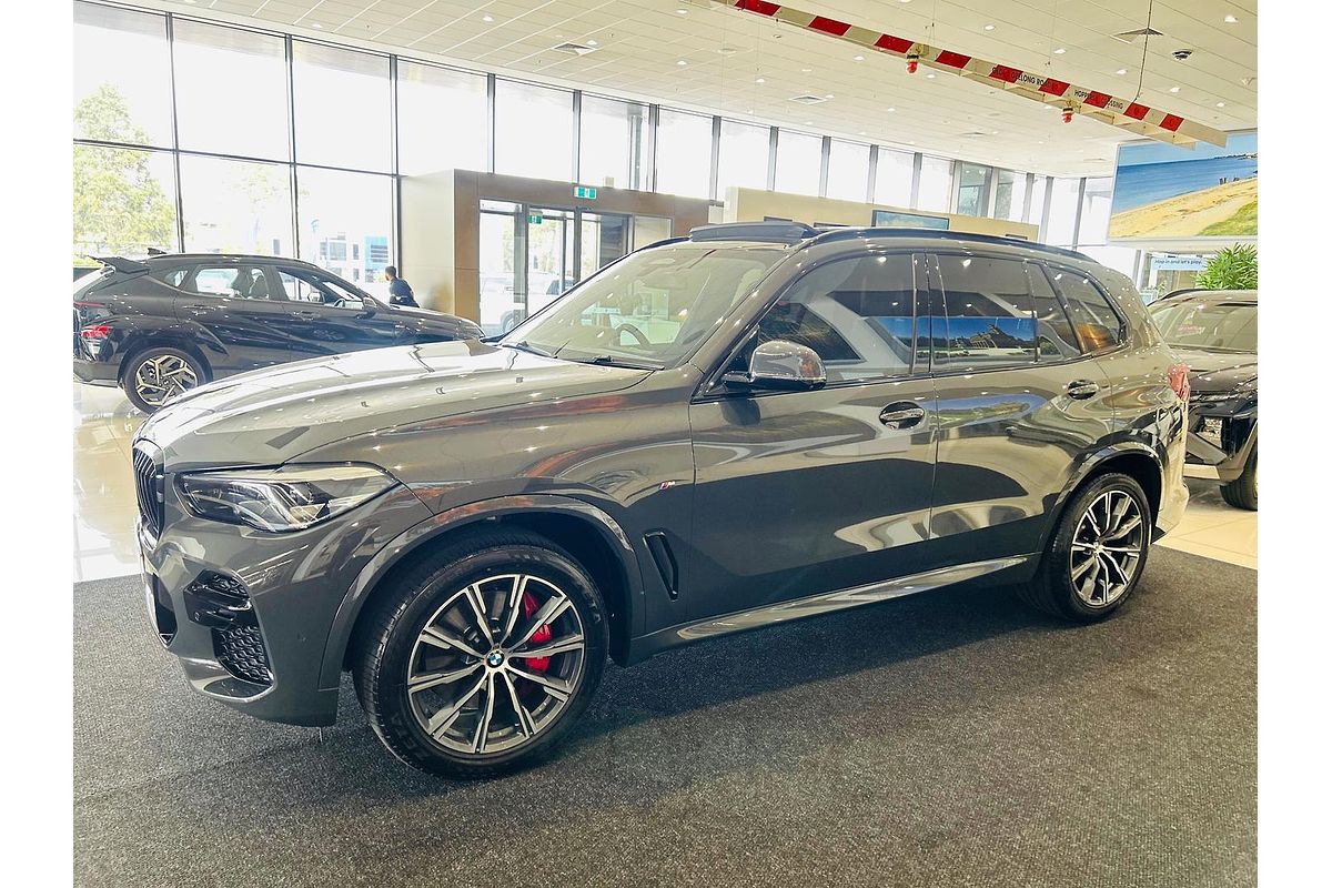 2023 BMW X5 xDrive30d M Sport G05