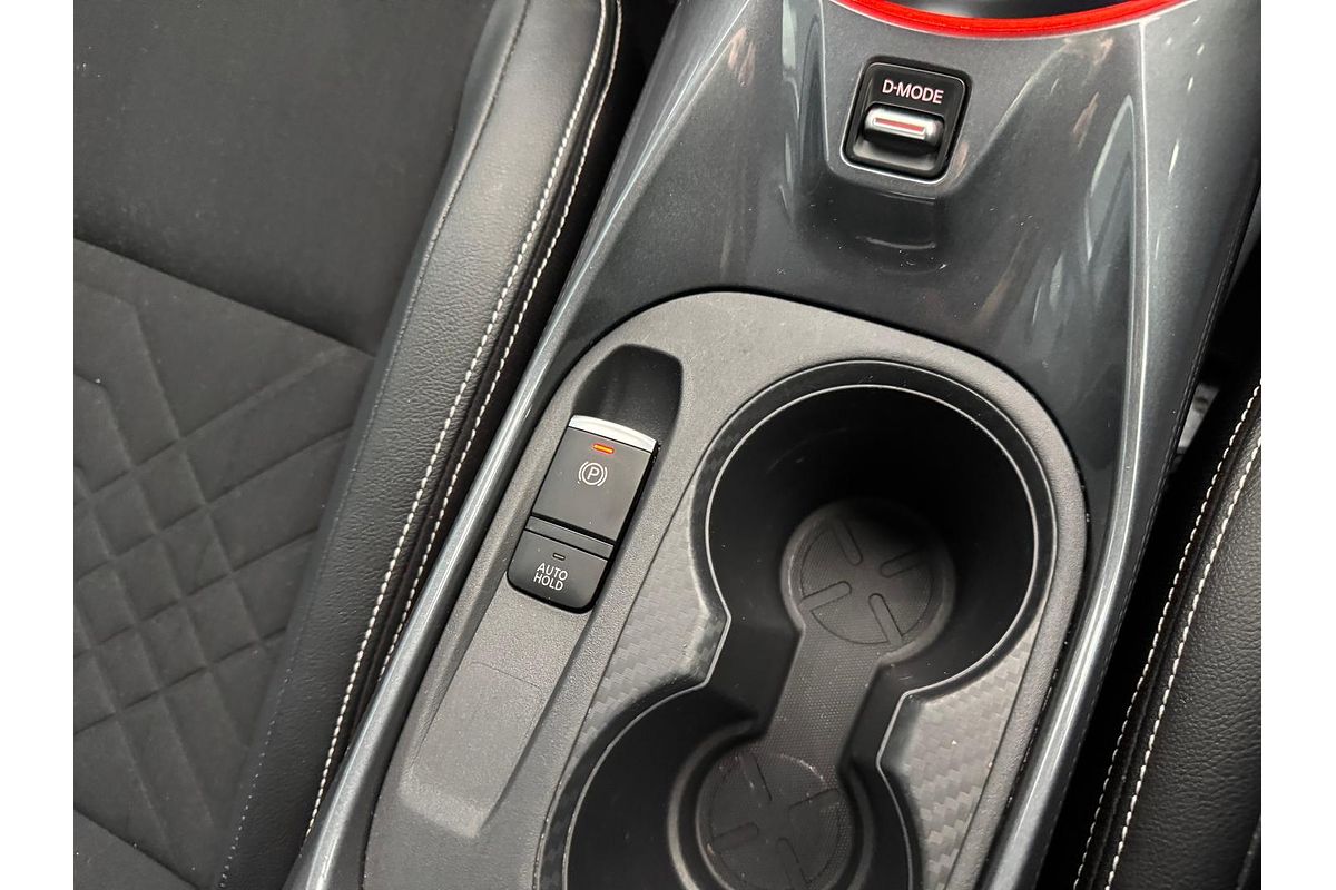 2020 Nissan JUKE ST-L F16