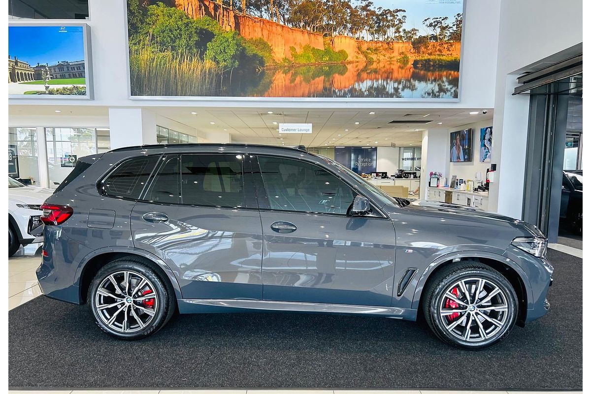 2023 BMW X5 xDrive30d M Sport G05