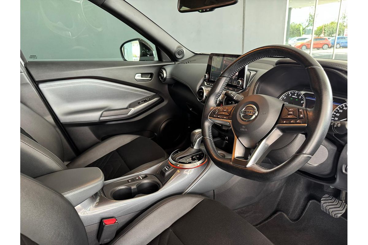 2020 Nissan JUKE ST-L F16